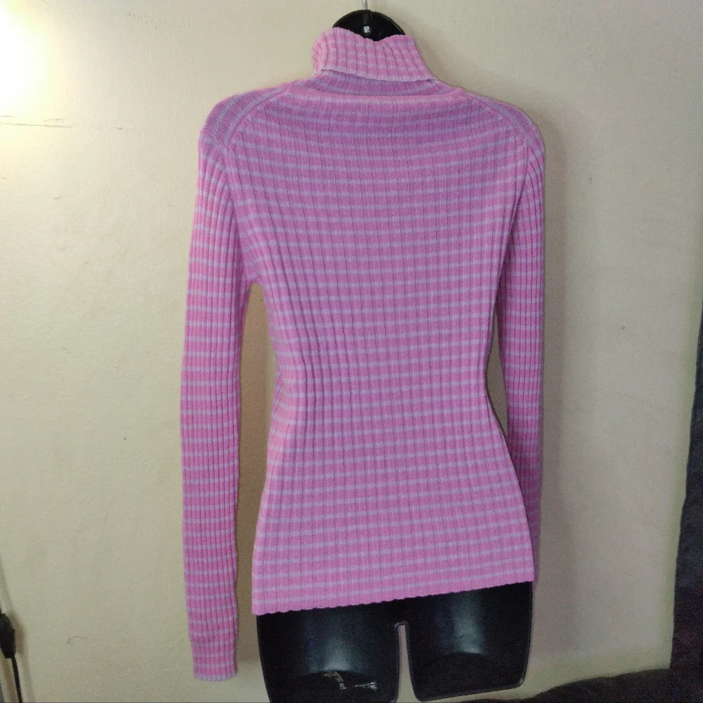 Made In Scotland 100% Cashmere Turtle Neck Sweater Size XS